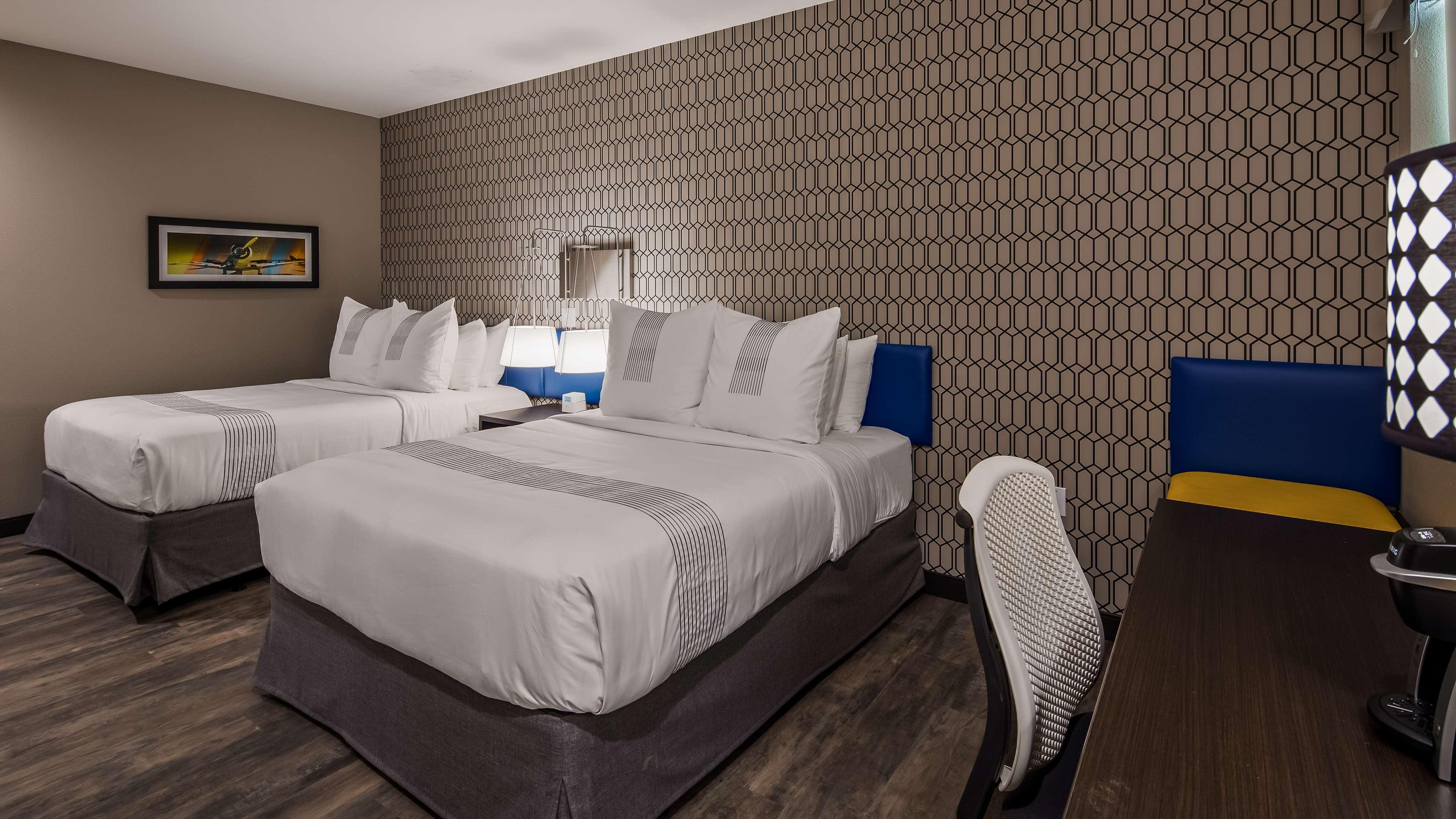 Glo Best Western Tulsa-Catoosa East Route 66 מראה חיצוני תמונה