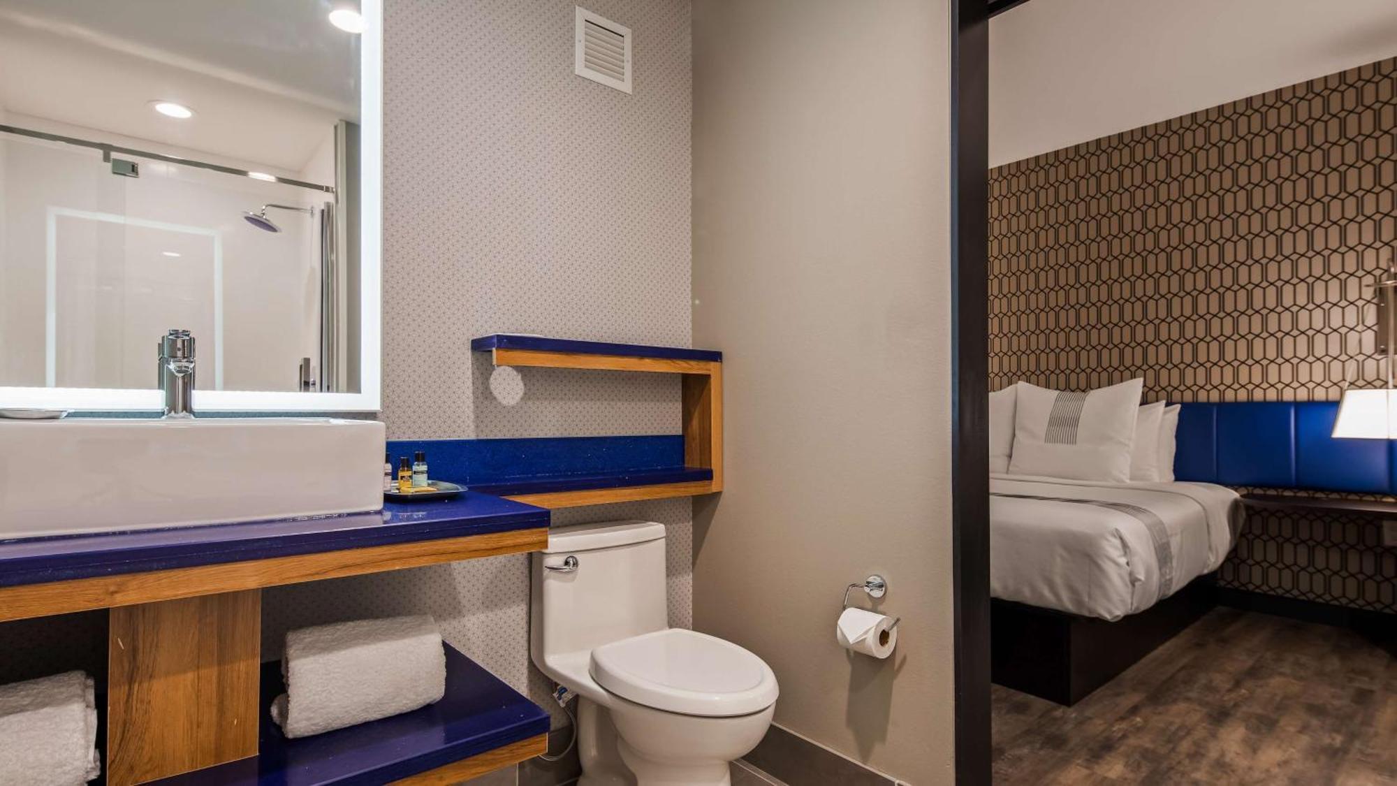 Glo Best Western Tulsa-Catoosa East Route 66 מראה חיצוני תמונה