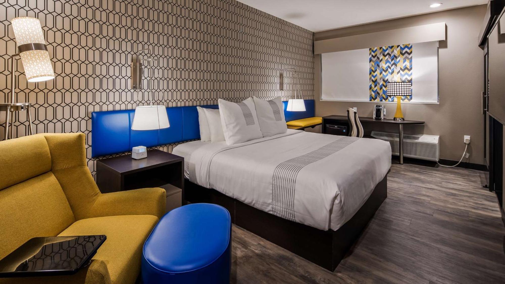 Glo Best Western Tulsa-Catoosa East Route 66 מראה חיצוני תמונה